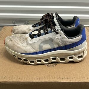 On cloud monster size 12